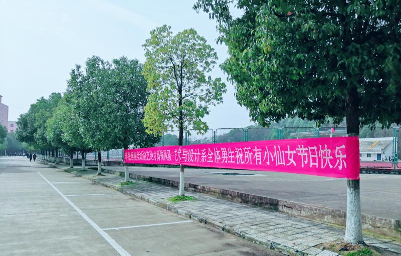 开头1.jpg