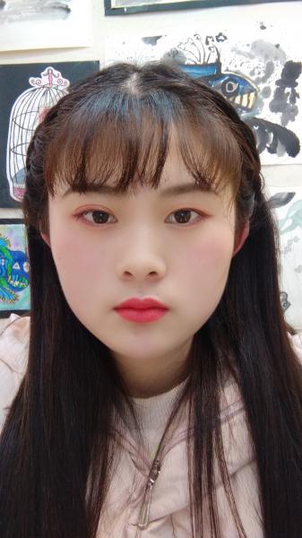 林彤彤.jpg